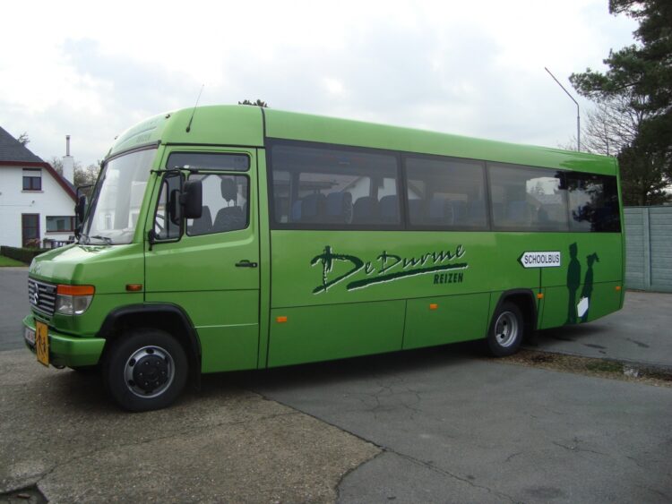 Mercedes Vario Liftbus - De Durme Reizen